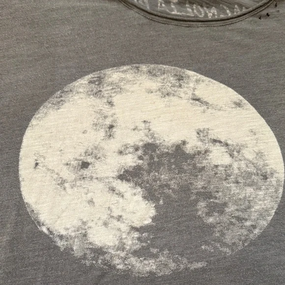 NWT Magnolia Pearl Gray Moon Graphic T - Picture 4 of 10